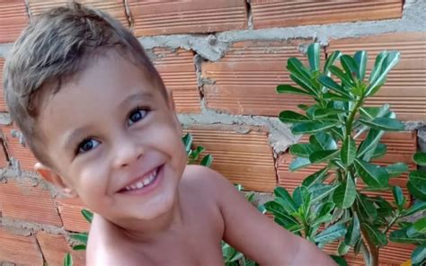 menino da piscina accidente|Menino que ficou com lesão cerebral grave após se afogar em .